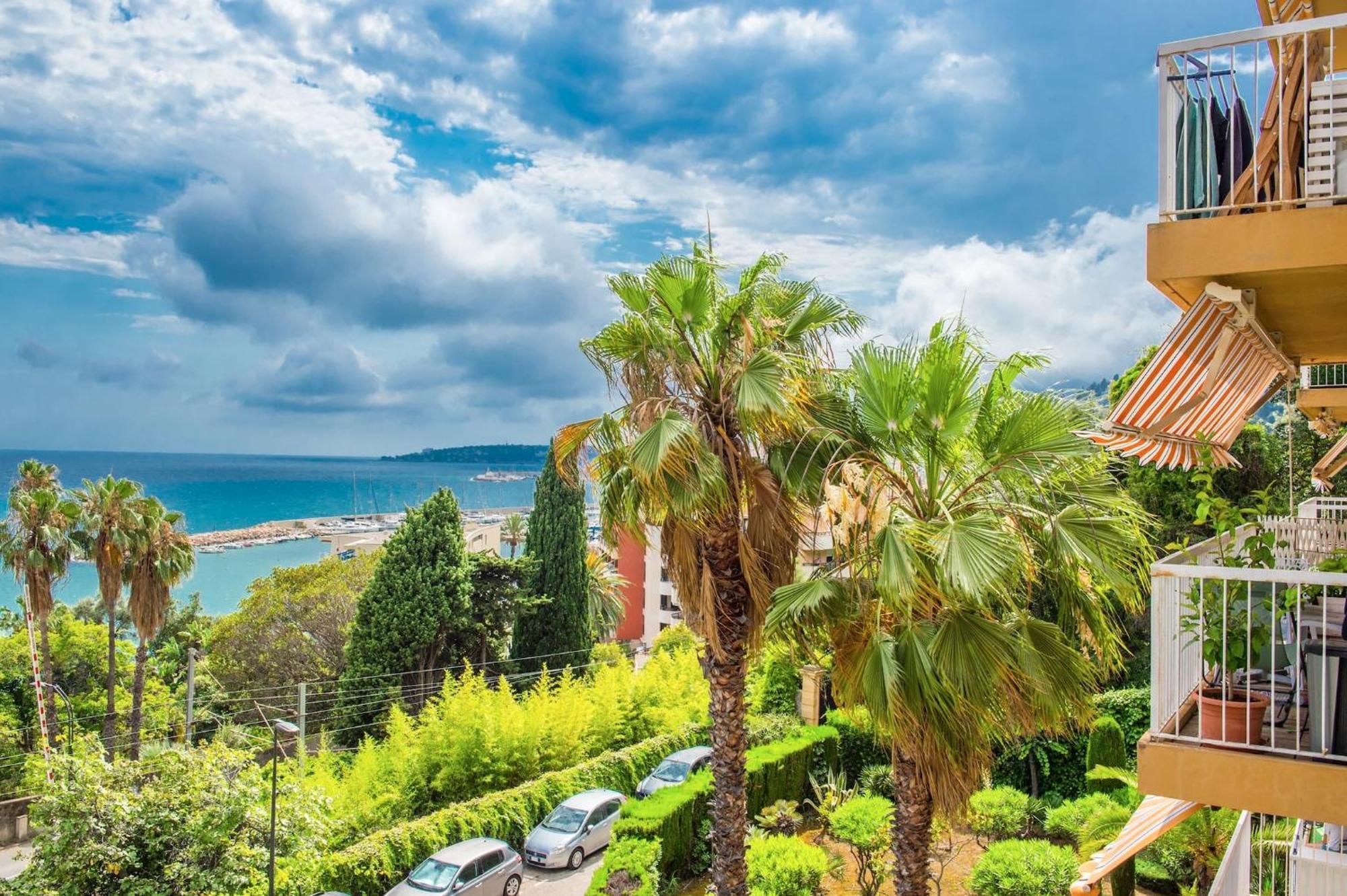 Vina Del Mare, Vue Mer, Terrasse Menton Exteriör bild